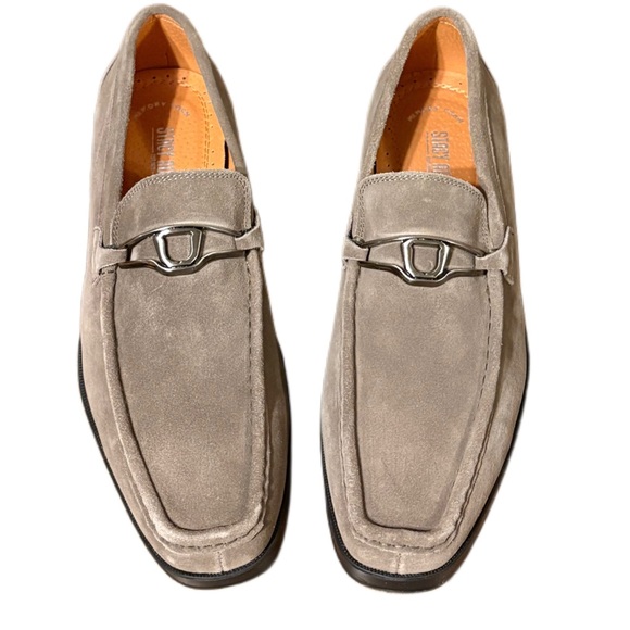 Stacy Adams Beige Suede Slip-Ons - Picture 7 of 9